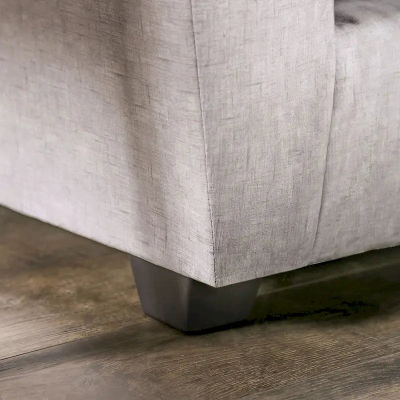 Canapé rembourré en tissu gris clair contemporain