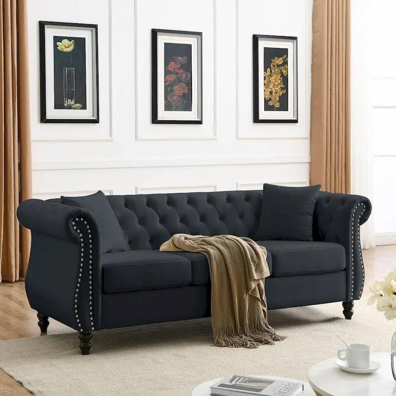 Canapé 80 pouces en velours beige pour salon, canapé 3 places capitonné avec accoudoirs enroulés et clous décoratifs, deux coussins